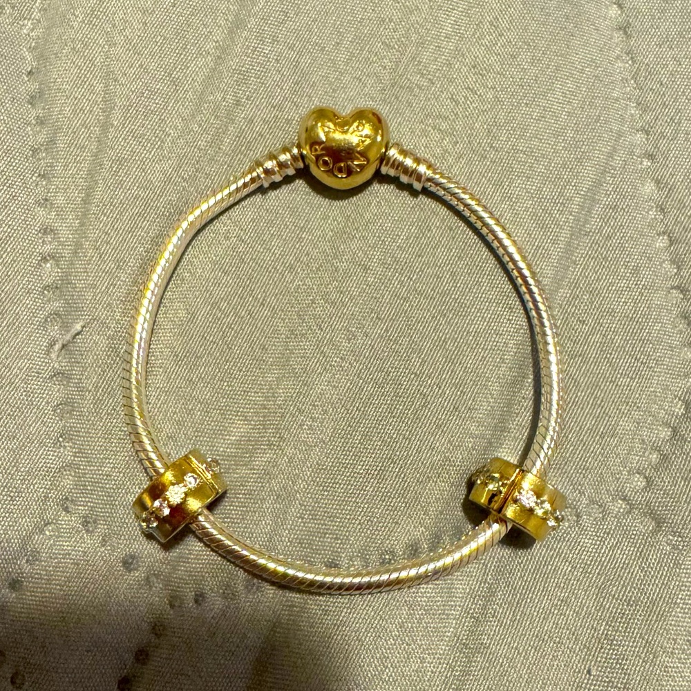 Pandora Moments Heart Clasp Snake Chain Bracelet (Gold & Silver)